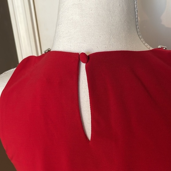 MSK Brand Ladies Red Sleeveless Dressy Top with Metallic Detail. Medium - Picture 7 of 10